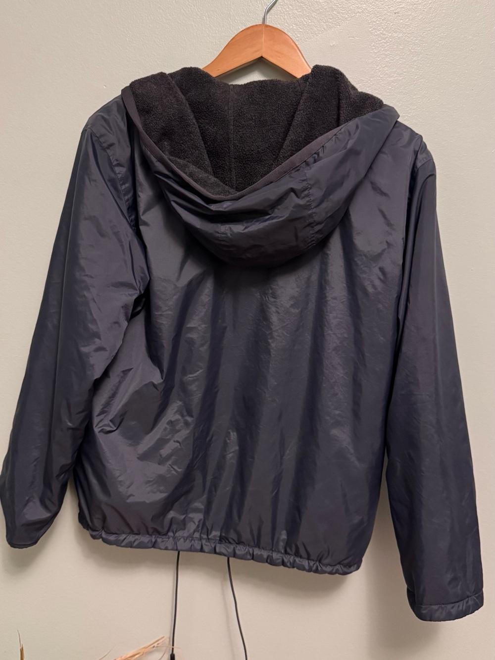 Women Hooded Windbreaker Jacket in Charcoal Gray - Picture 6 of 7